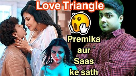 Pooja Poddar, Rajsi Verma Butt, Breasts Scene in Love Guru.